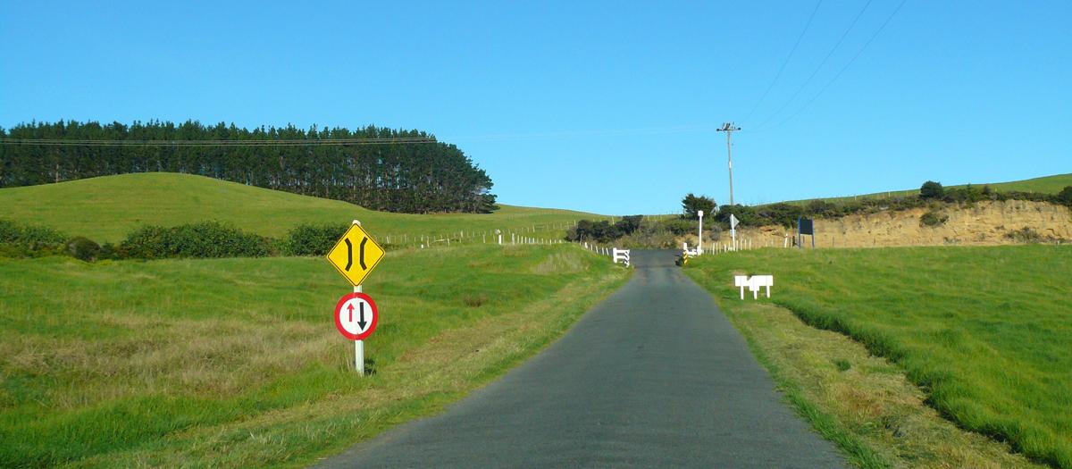 One-way bridge, New Zealand please credit Jenny Rollo