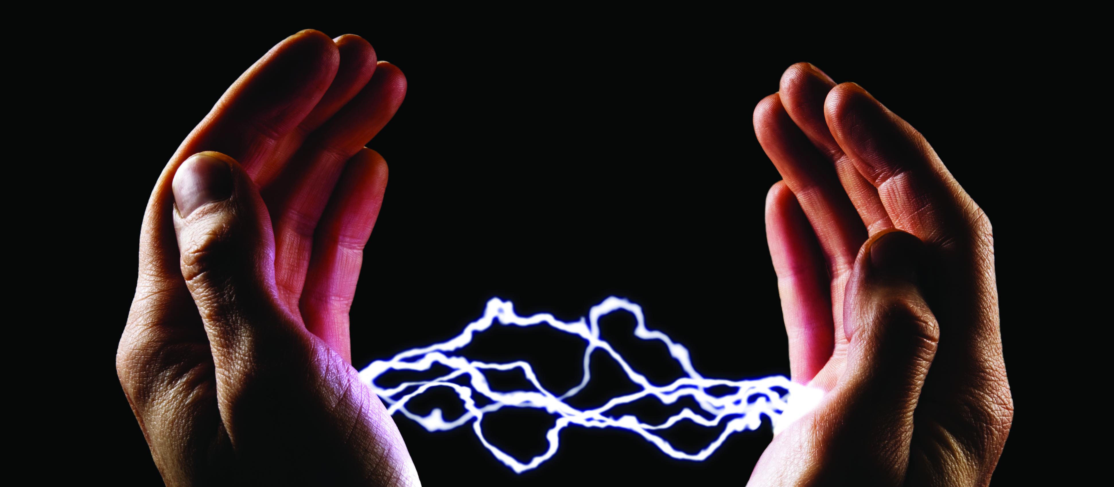 Electric shock between hands