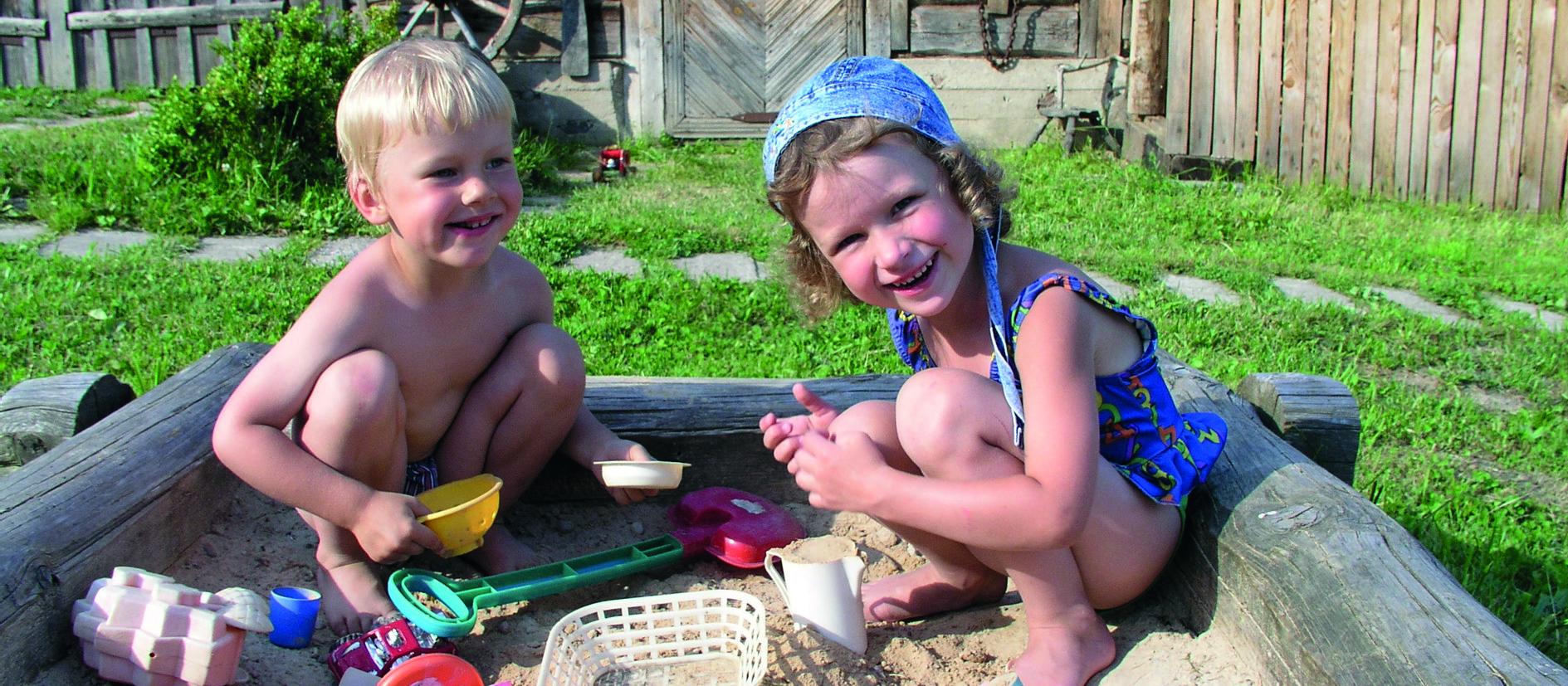 Kids in the sandpit