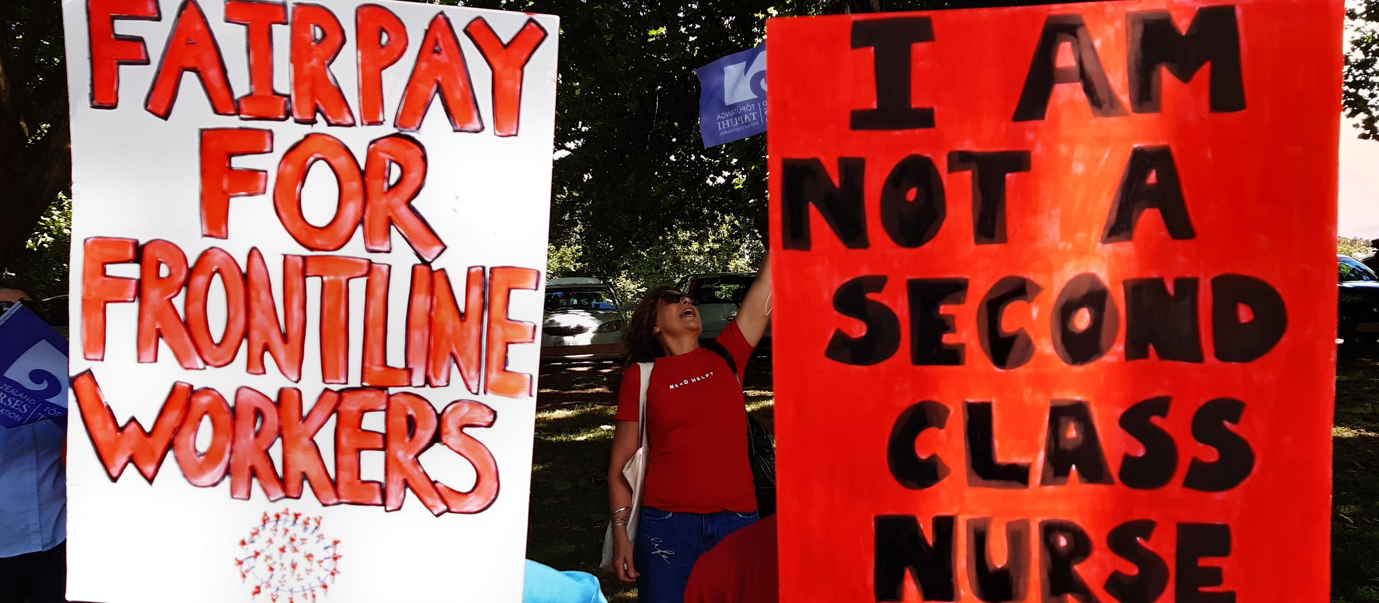 Auckland fair pay nurse strike placards 9 Nov 2020