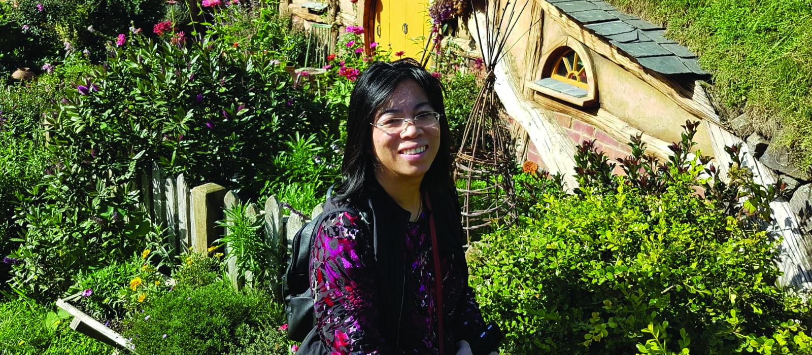 Linda Lu at Hobbiton