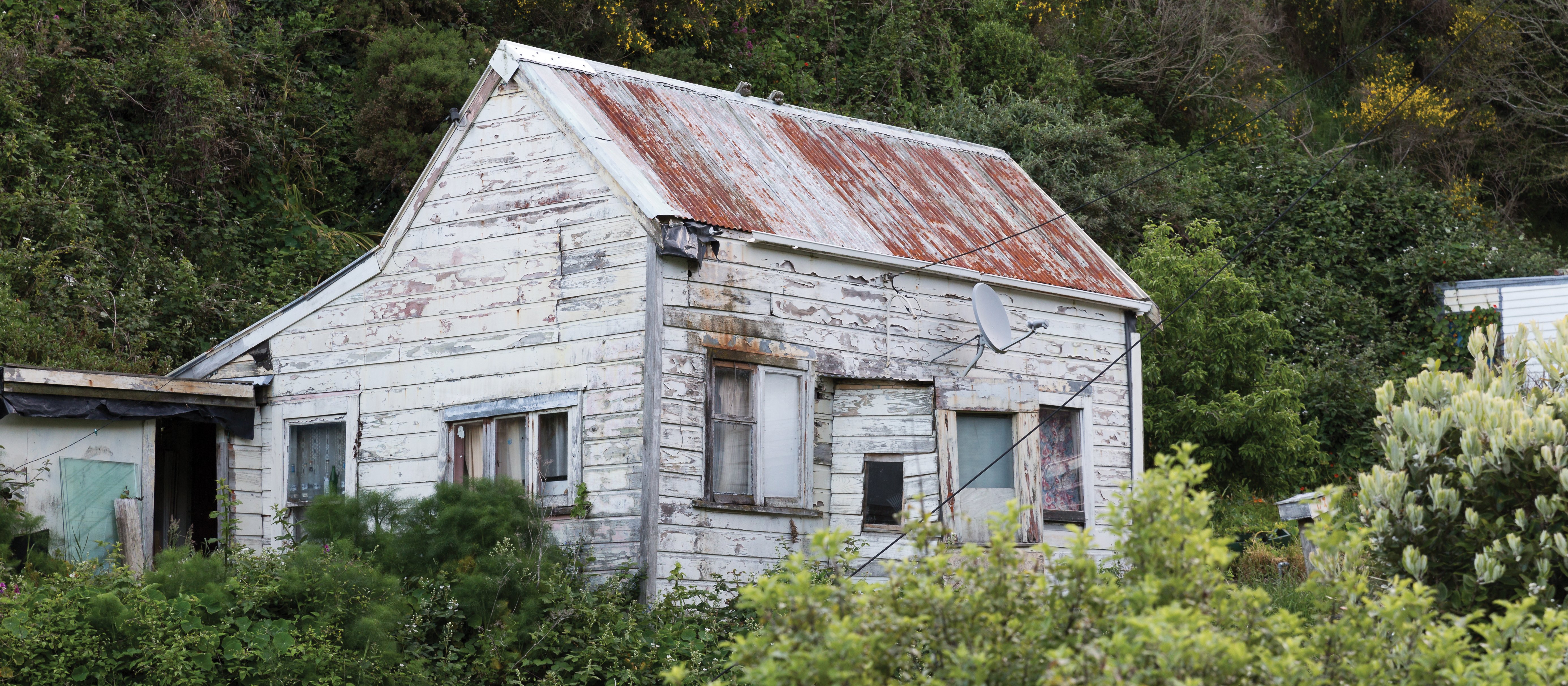 Falling down house