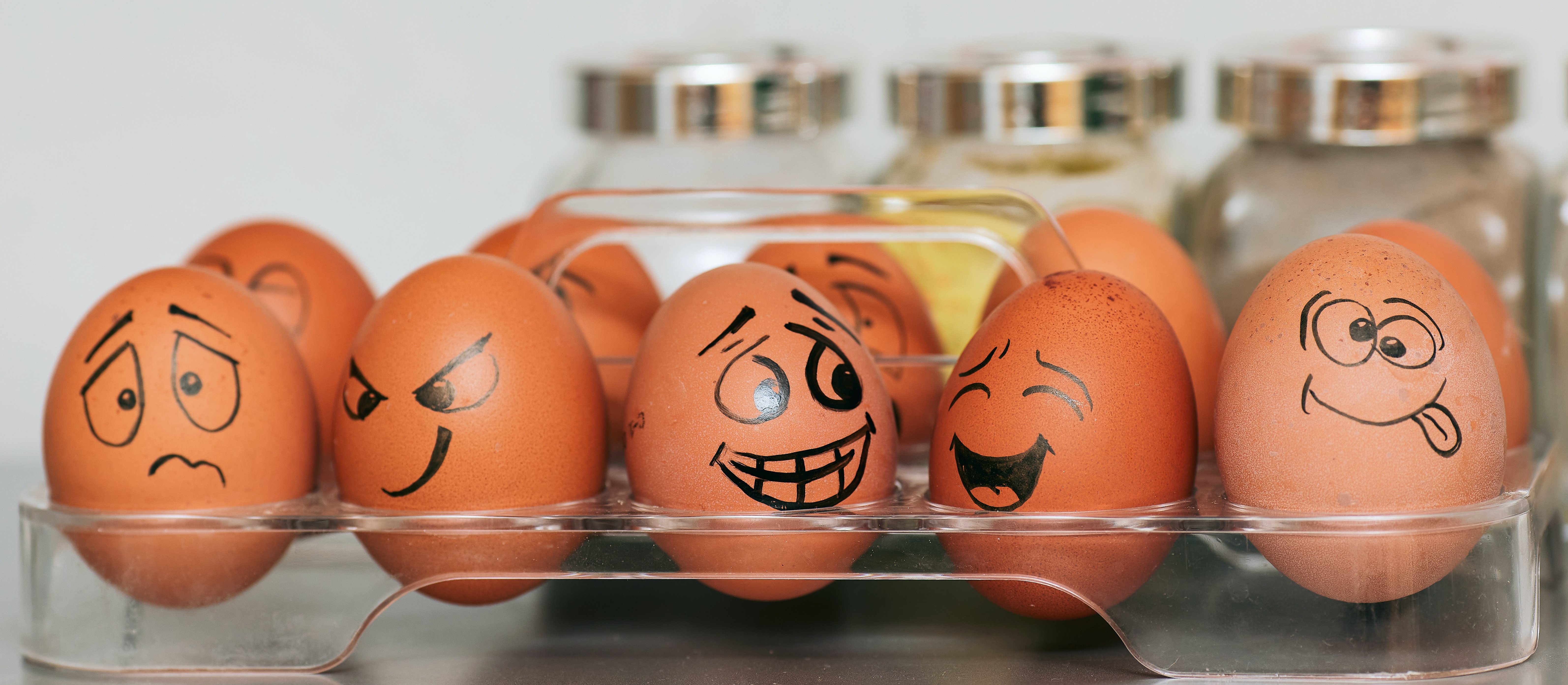 HappyAngryeggs_Tengyart on unsplash