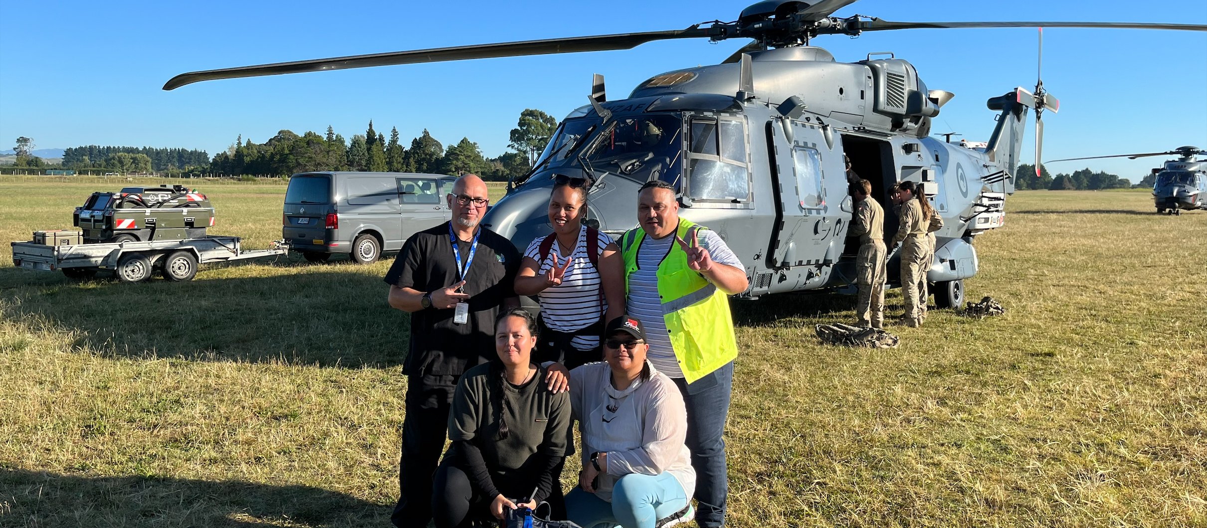 Pou Whirinaki Duayne Davies, Kaiāwhina Leshan Aberahama and Pou Whirinaki Anaru Hodges Front Kaiāwhina Toni Hill and Kaiāwhina Aroha Hura