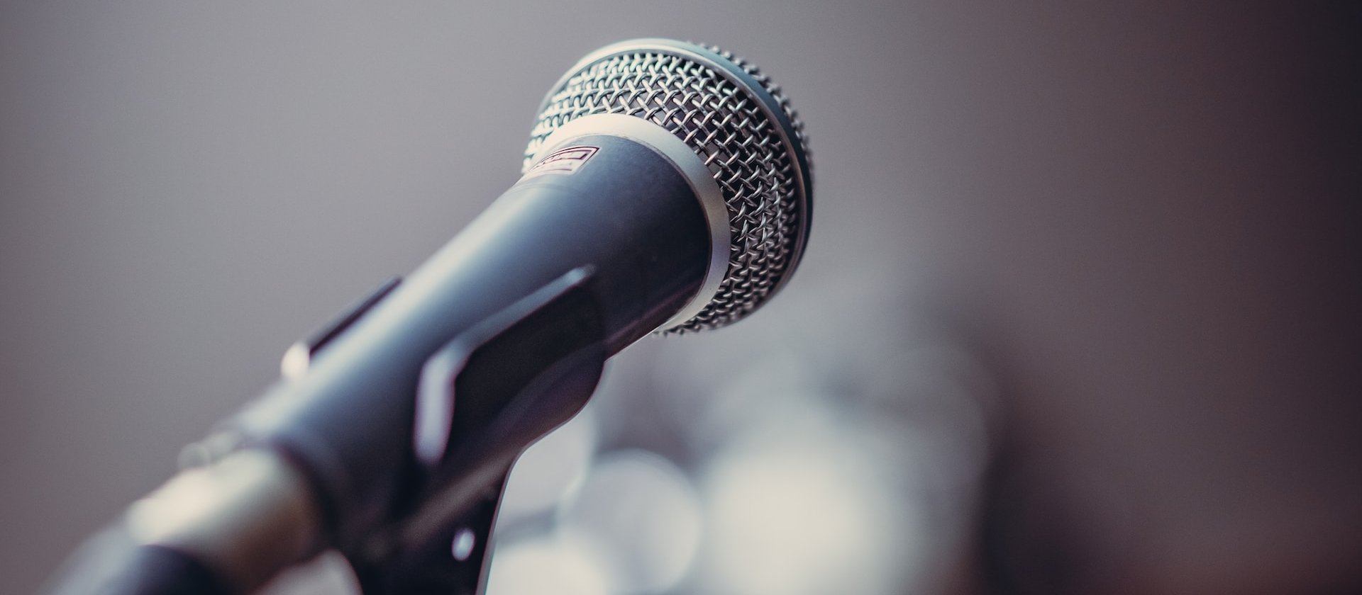 Microphone [Daniela P on Unsplash]