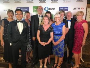 From left to right: Barbara Falloon (RN), Keith Chiang (Dentist), Helen Coker (RN & Reception), Carl Shaw (Executive Officer) , Rosie Graham (Fundraiser), Jane Shaw (RN Reception), Marion Burleigh (RN), Jan Clemenson (RN), Dr Peter Pryor (Anaethetist), Denise May (Fundraiser) – two staff and eight volunteers