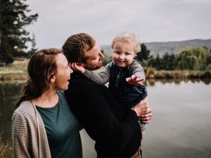 Danielle and Hamish Dunn with son Zachary. Photo by Emily Kerse Photography