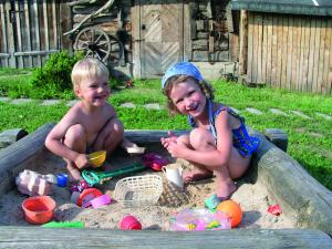 Kids in the sandpit