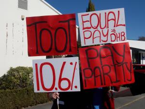 Strike Nurse Rally Protest Placards NZNO Pay Parity