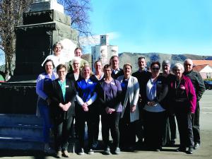 Waimate medical teams with Margaret Cruickshank statue