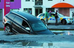 Car in sinkhole_CHCH earthquake