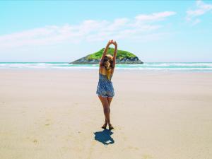 Girl on beach, Glen Jackson on Unsplash