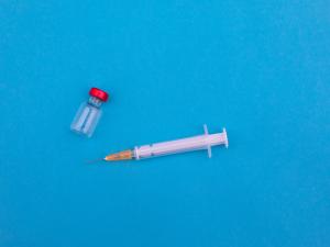 Vaccine, vaccination_Markus Spiske on Unsplash