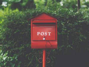 Post box_ Bundo Kim on Unsplash