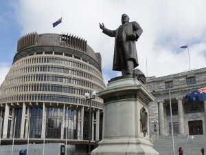 Dick Seddon statue at Parliament