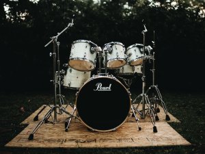 Drum Kit_David Martin on Unsplash