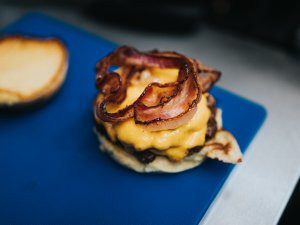 Bacon butty_Nathan Dumlao on Unsplash