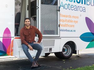 Optometrist Veeran Morar, Vision Bus Aotearoa