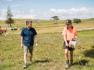 GP Liam Watson speaks with his patient in Northland [Image: RNZCGP]