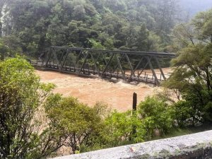 Karangahake gorge 