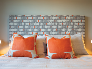 Orange bedroom CR Amerikiwi Media