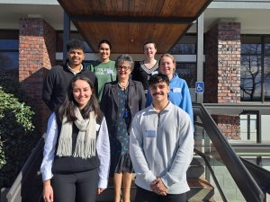 Hurunui Mayor Marie Black with Otago Medical School students