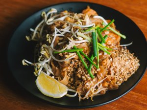 Pad Thai CR John Aledia on Unsplash