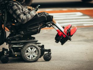 Wheelchair user CR Jon Tyson on Unsplash