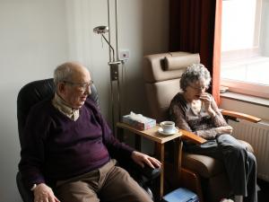 /Elderly couple, rest home