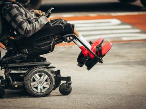 Wheelchair child CR Jon Tyson via Unsplash