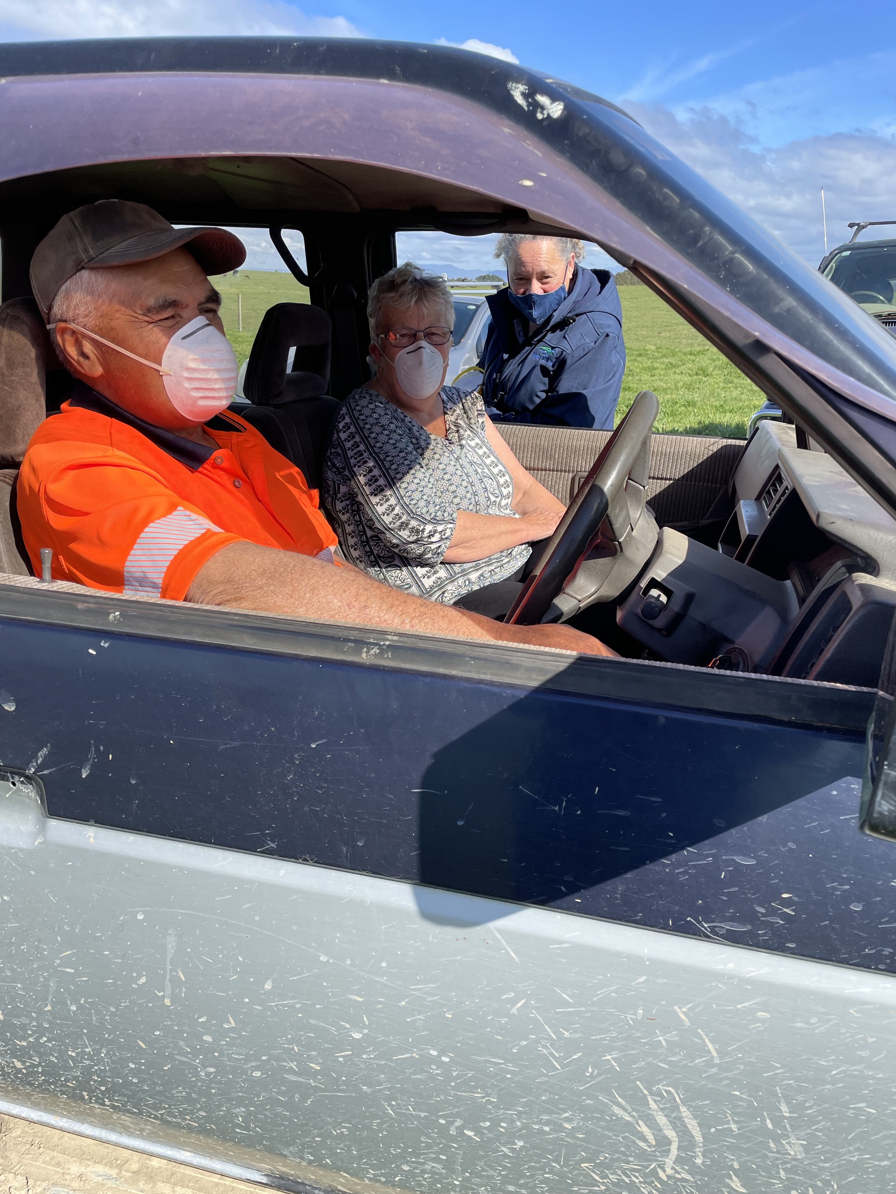 Mōtītī island vax car window