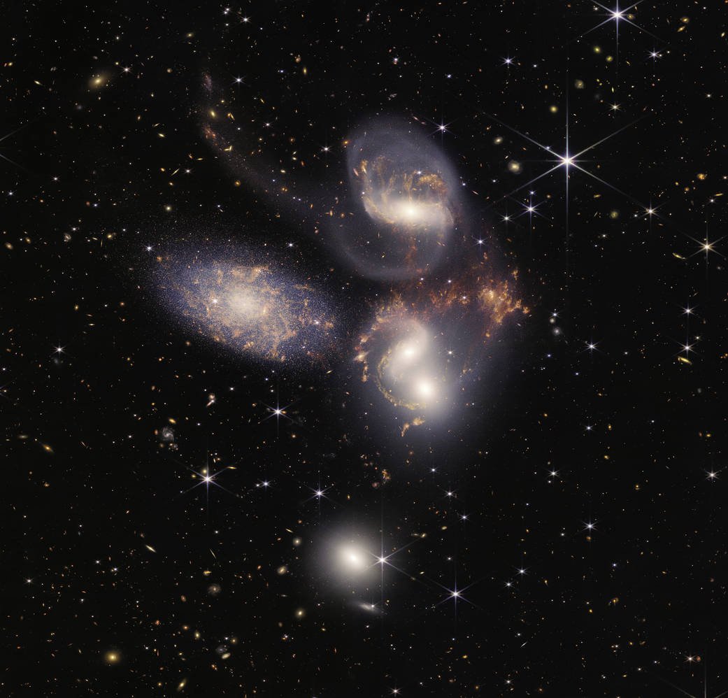 NASA's Webb sheds light on galaxy evolution, black holes [Image: NASA]